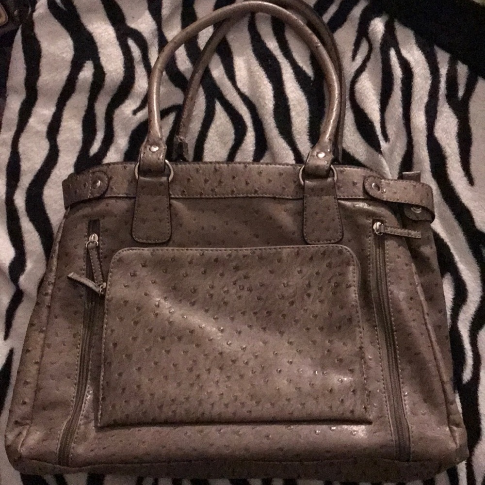 Bueno Handbag